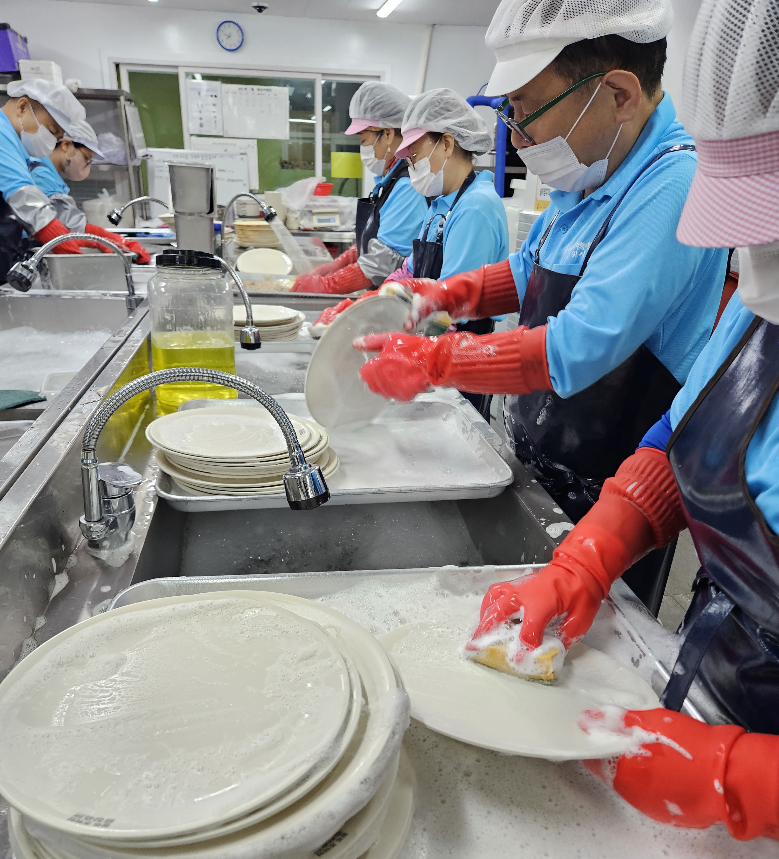 이미지 2:충장축제 중 다회용기 세척은 누가 하지요?